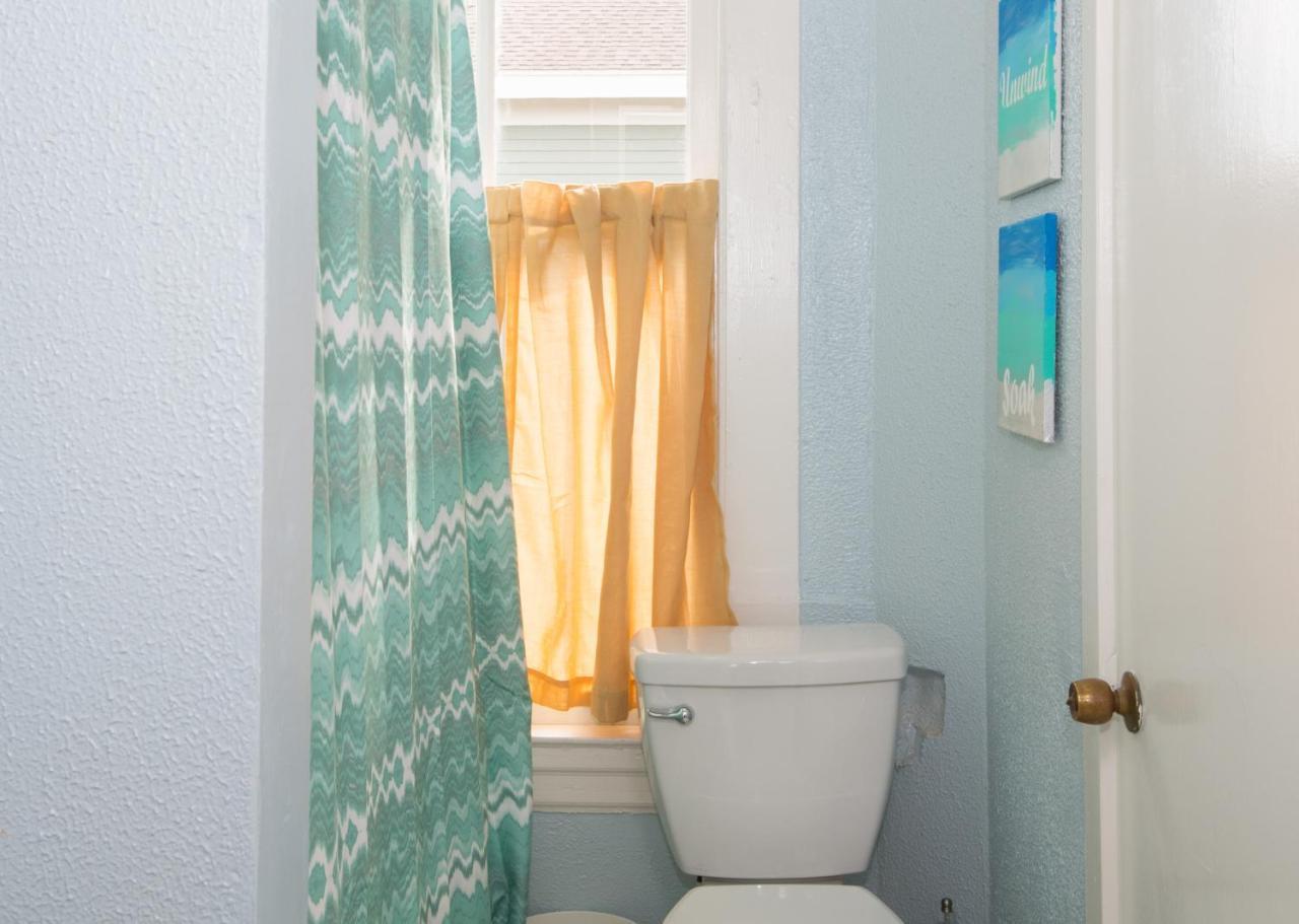 Beautiful Two-Story In Central Galveston, Short Walk To Beach, Near Downtown! | Seas The Breeze 빌라 외부 사진