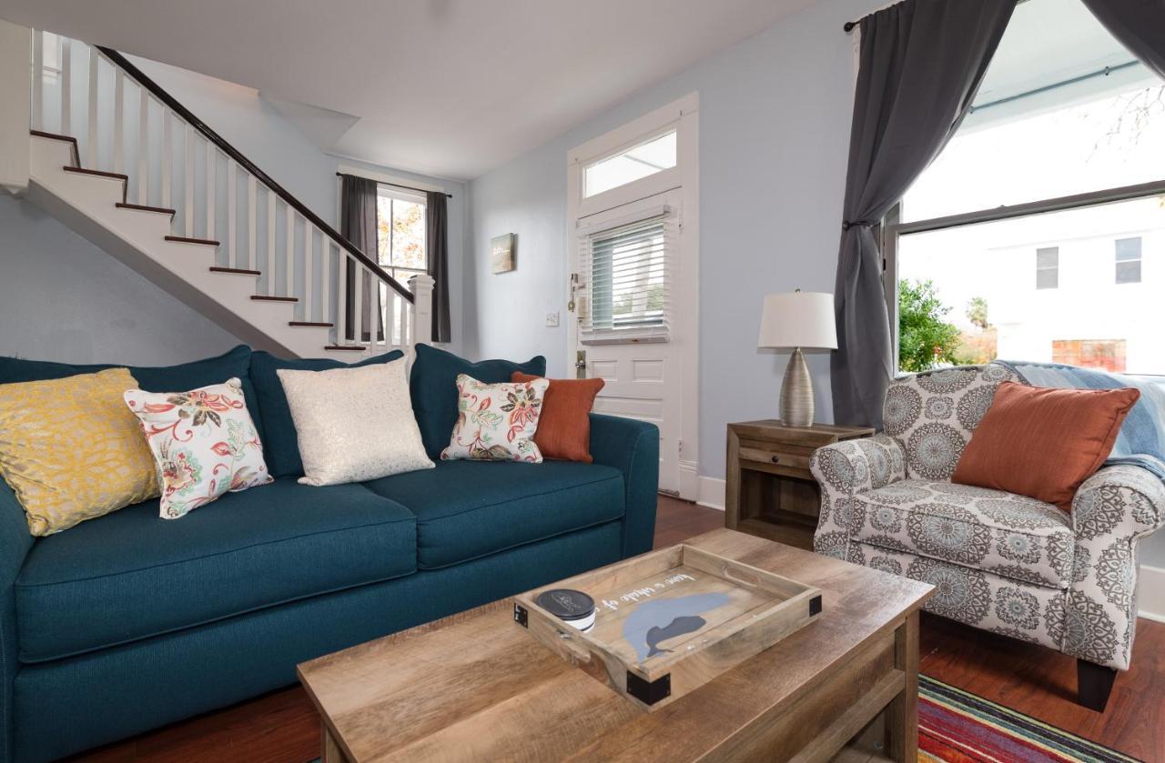 Beautiful Two-Story In Central Galveston, Short Walk To Beach, Near Downtown! | Seas The Breeze 빌라 외부 사진
